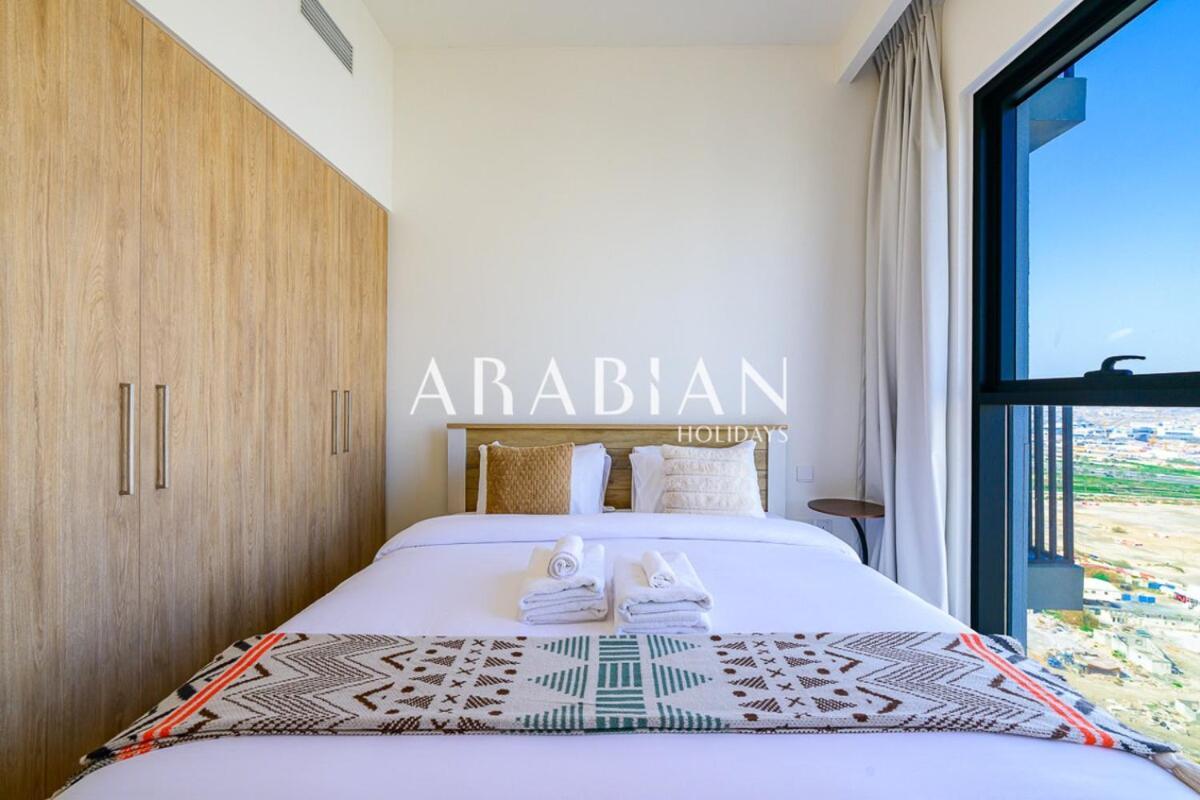Appartement Contemporary 2 Bedroom In The Heart Of Hills Dubai