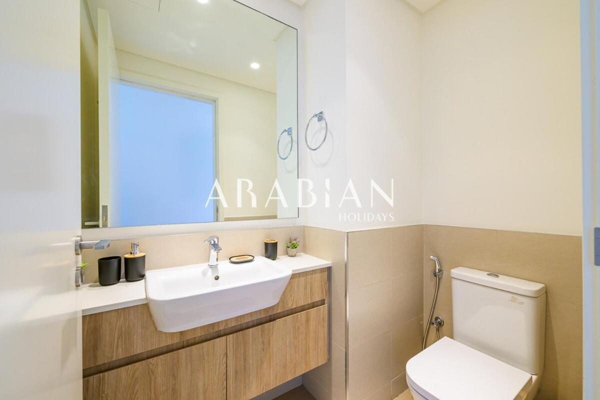 Contemporary 2 Bedroom In The Heart Of Hills Appartement